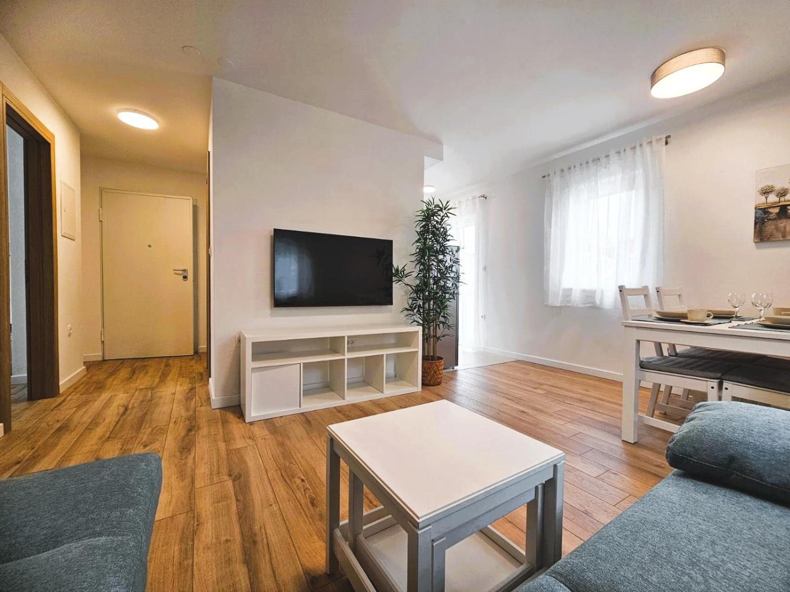 Apartments Miamare 2 พรีมอชเตน ภายนอก รูปภาพ