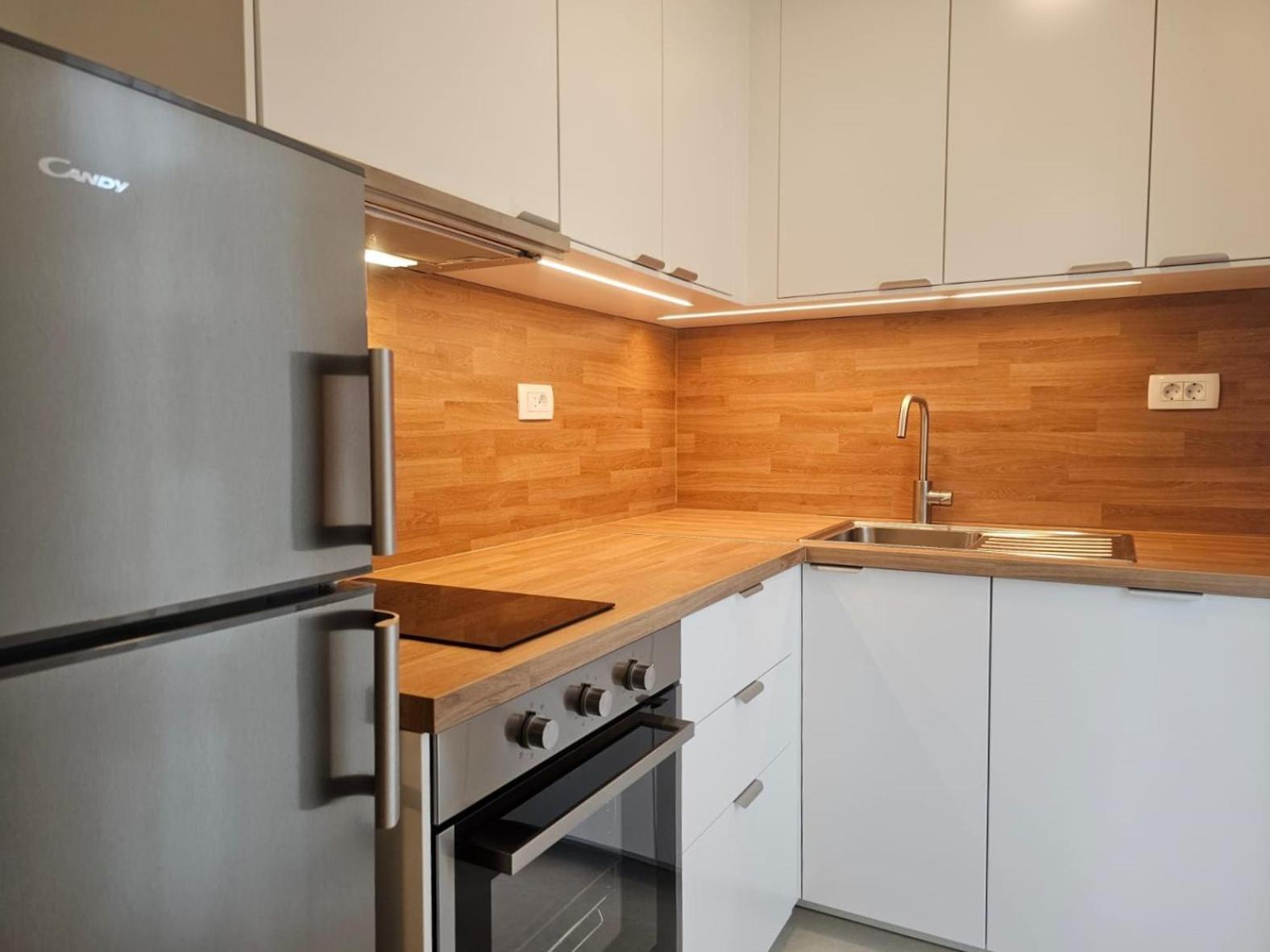 Apartments Miamare 2 พรีมอชเตน ภายนอก รูปภาพ