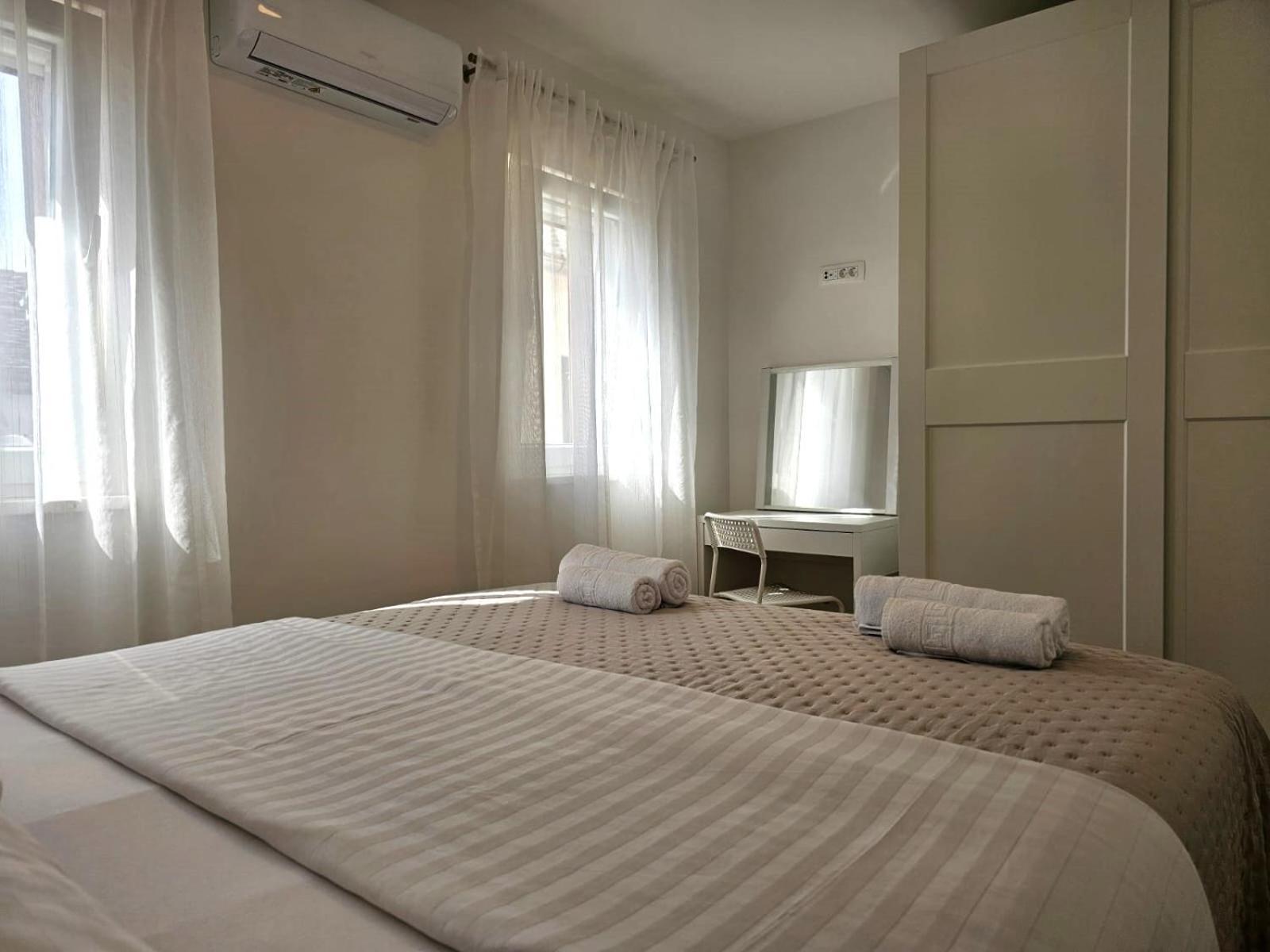 Apartments Miamare 2 พรีมอชเตน ภายนอก รูปภาพ