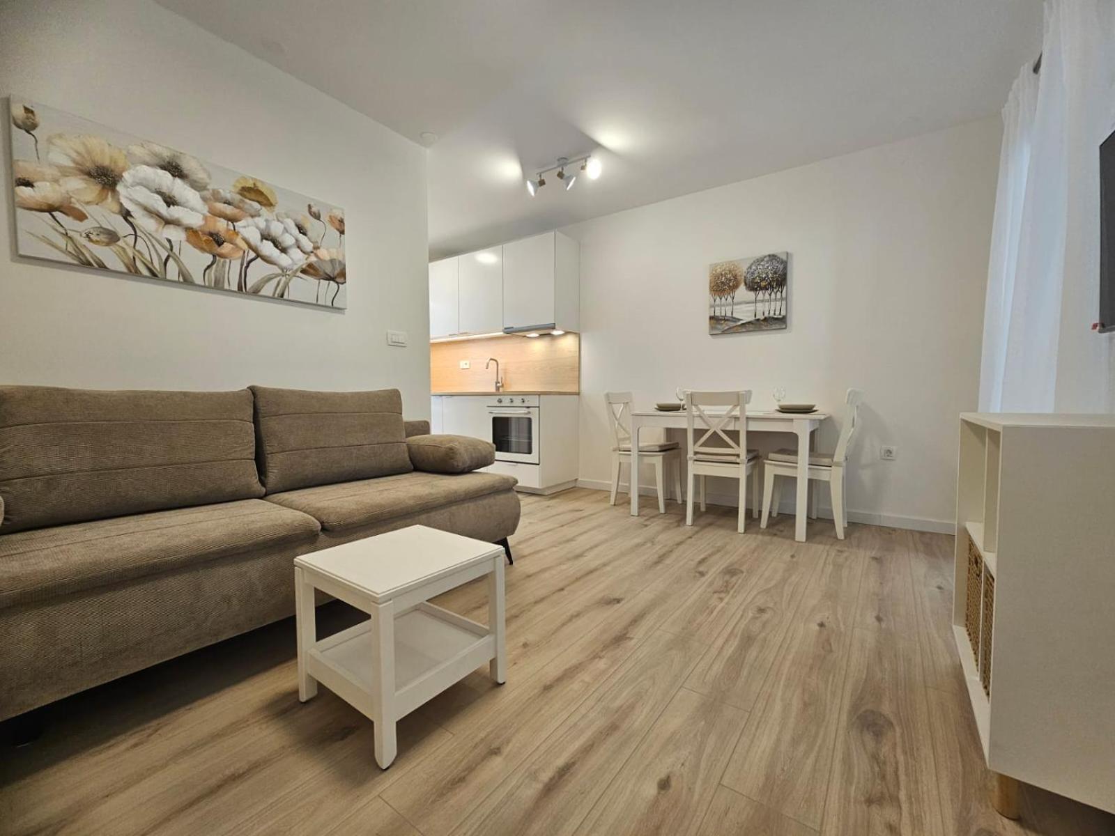 Apartments Miamare 2 พรีมอชเตน ภายนอก รูปภาพ